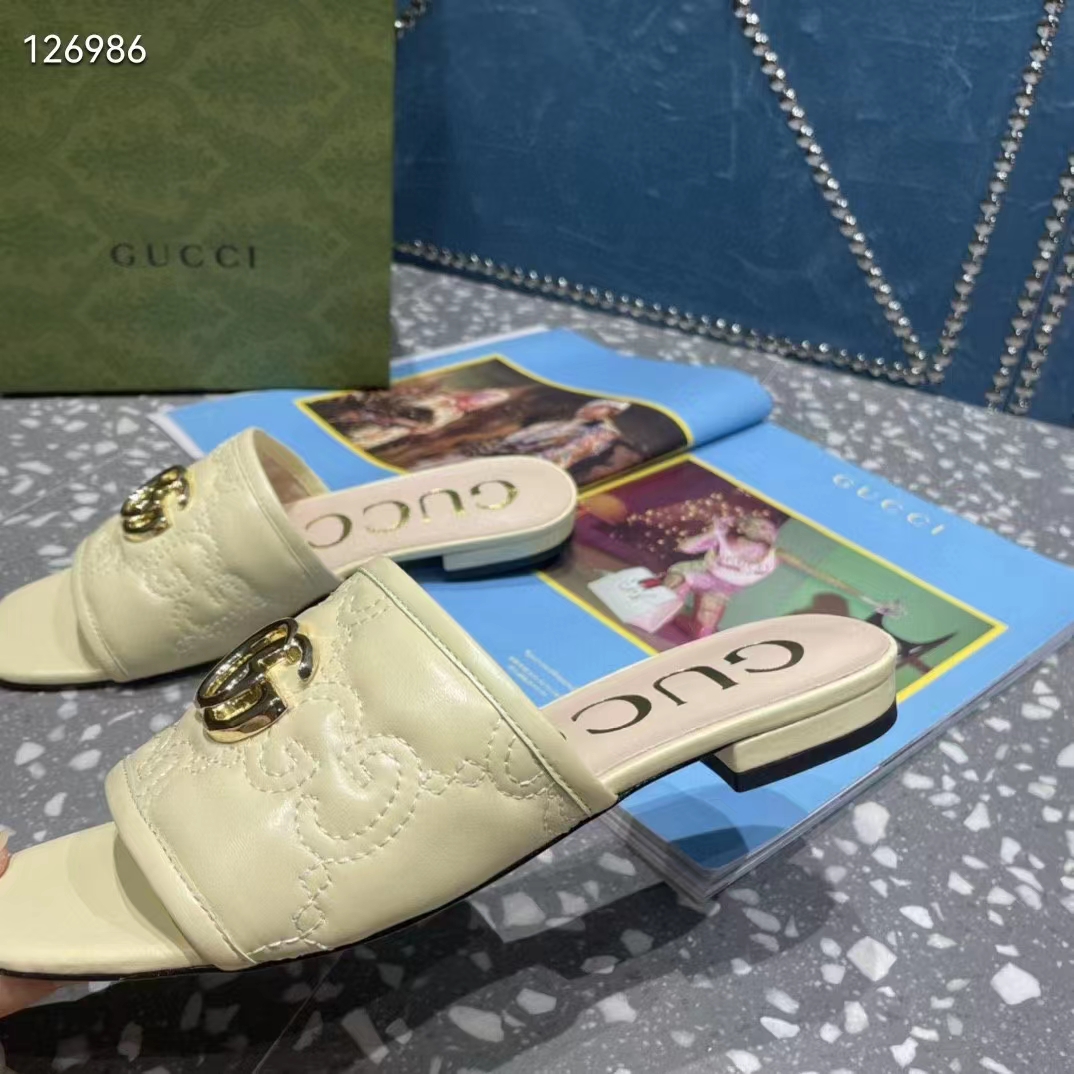G*u*i women matelassé slide sandal beige gg matelassé leather square toe flat
