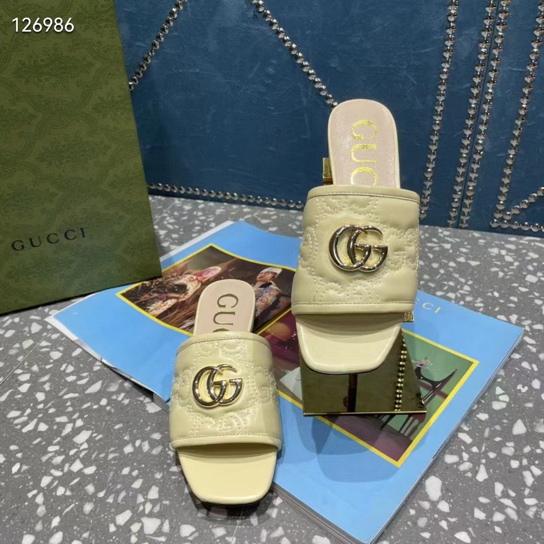 G*u*i women matelassé slide sandal beige gg matelassé leather square toe flat