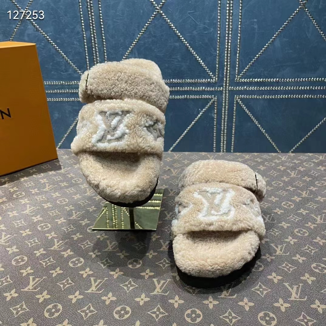 Louis Vuitton LV Unisex Paseo Flat Comfort Mule Beige Shearling Monogram Flowers