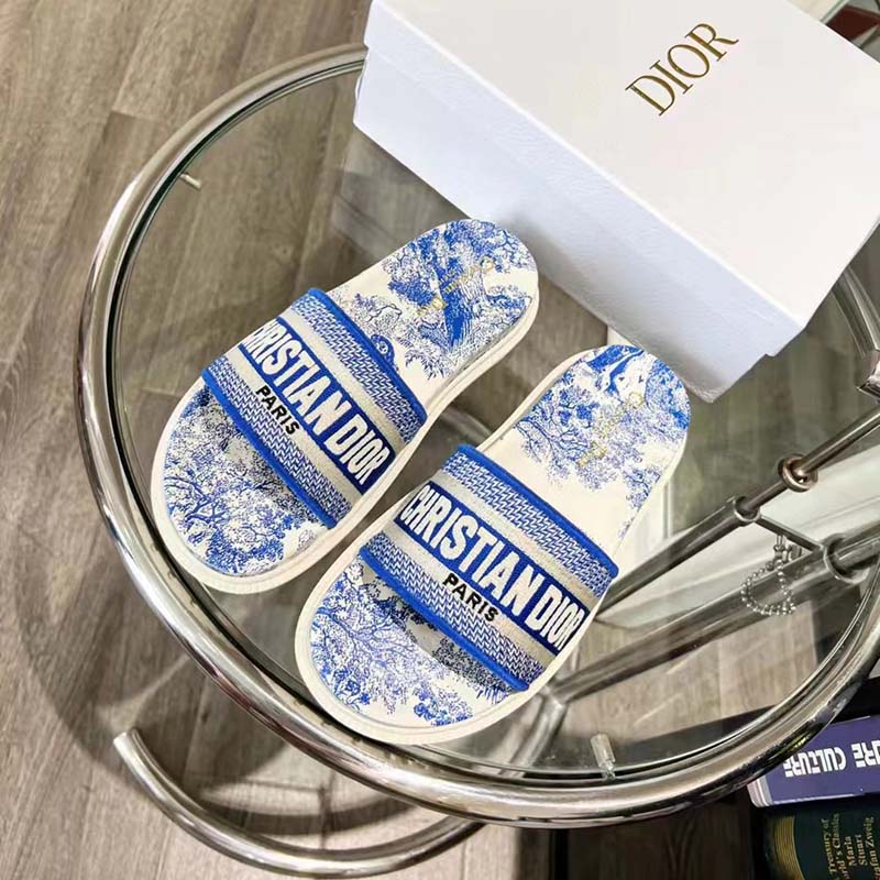 Dior Women CD Dway Slide Bright Blue Toile De Jouy Embroidered Cotton