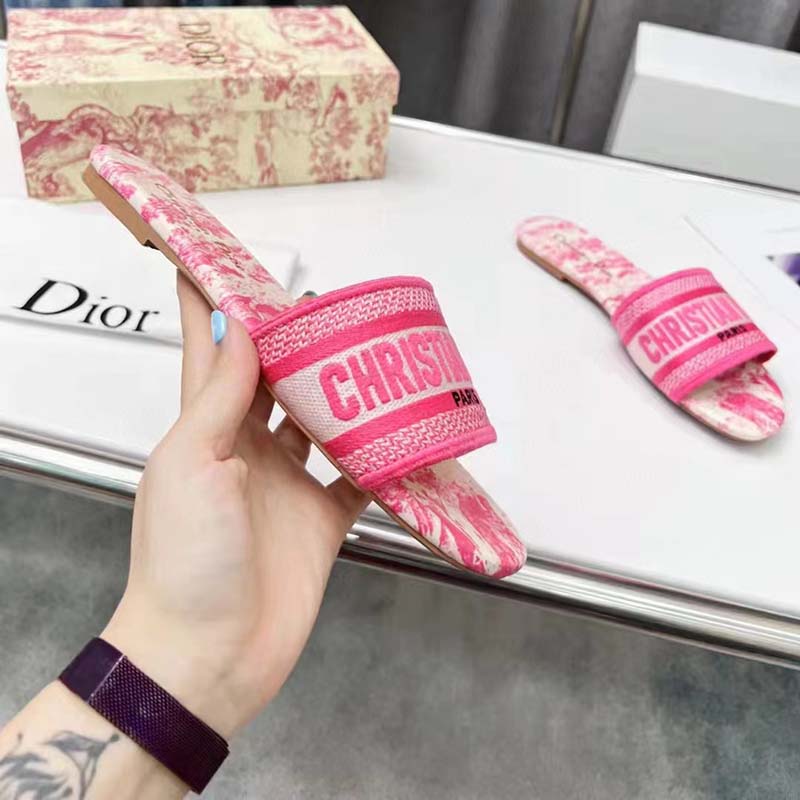 Dior Unisex CD Dway Slide Pink Toile De Jouy Embroidered Cotton