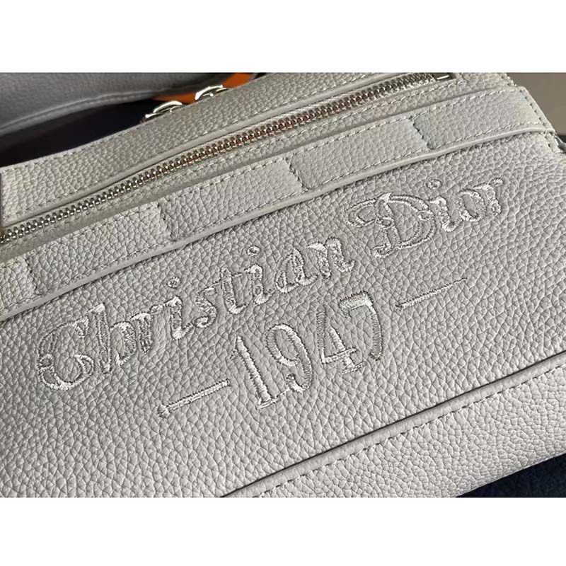 Dior Unisex CD Safari Messenger Bag Gray Grained Calfskin ‘Christian Dior 1947’ Signature
