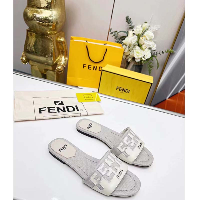 Fendi Women FF Signature Canvas White Leather Slides 1 Cm Heel