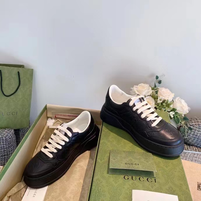 G*u*i unisex ace gg embossed sneaker black gg embossed leather rubber sole