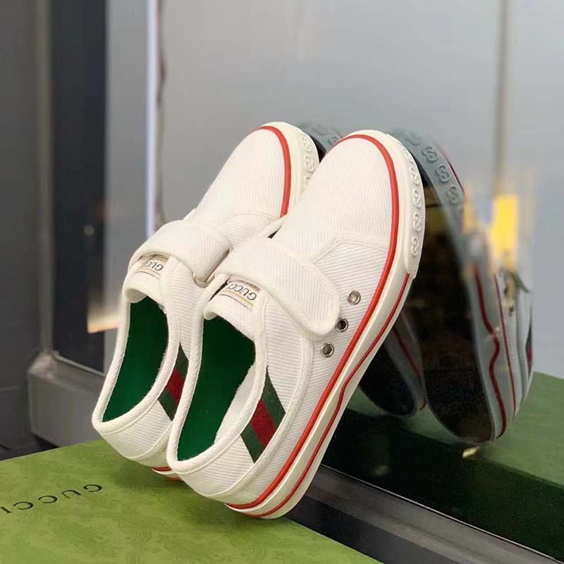 G*u*i unisex gg tennis 1977 sneaker white leather rubber sole velcro closure flat