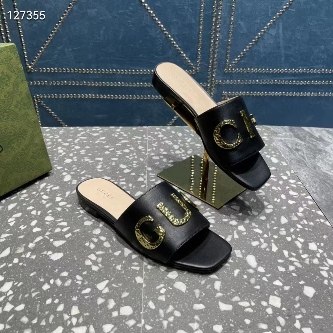 G*u*i women gg slide sandal black leather textured logo star flat 1 cm heel