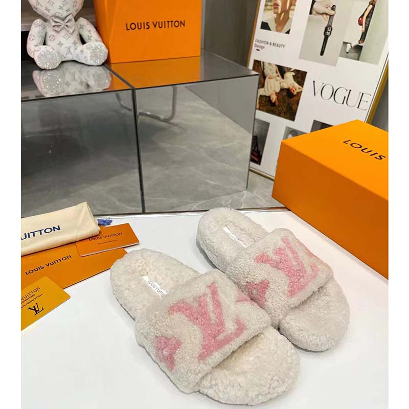 Louis Vuitton LV Unisex Paseo Flat Comfort Mule Beige Shearling Anatomic Treaded Rubber