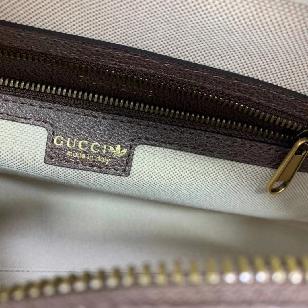 G*u*i unisex adidas x G*u*i large duffle bag beige brown gg crystal canvas