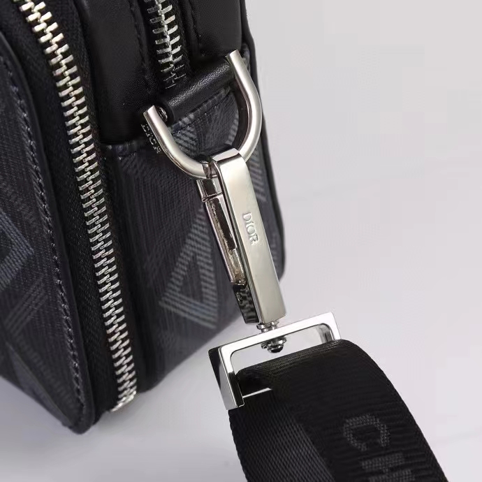 dior unisex cd messenger pouch black cd Di*m*nd canvas