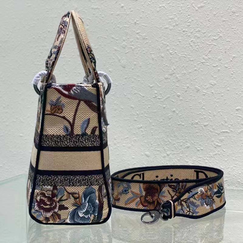 Dior Women CD Medium Lady D-Lite Bag Beige Multicolor Dior Jardin D’Hiver Embroidery