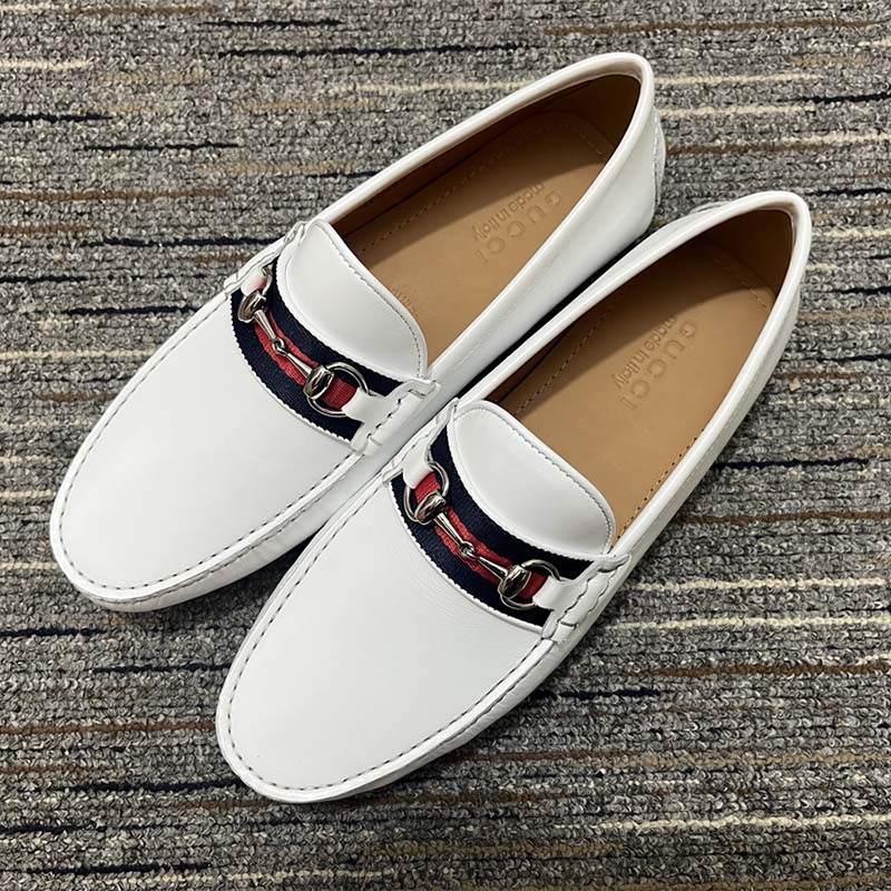 G*u*i men horsebit loafer white square toe leather sole low heel