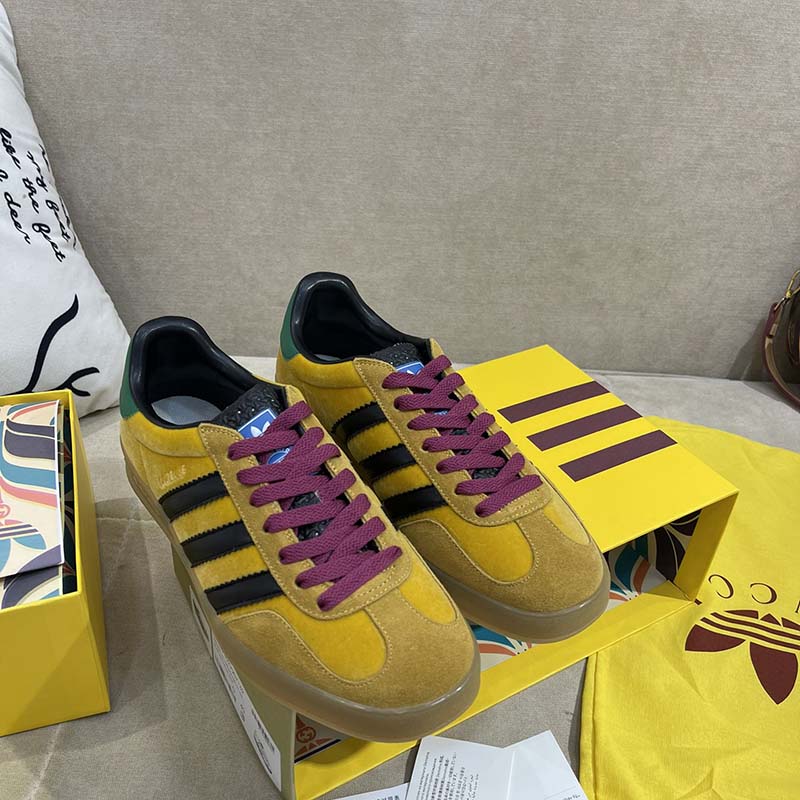 G*u*i unisex adidas x G*u*i gazelle sneaker yellow velvet beige suede low heel