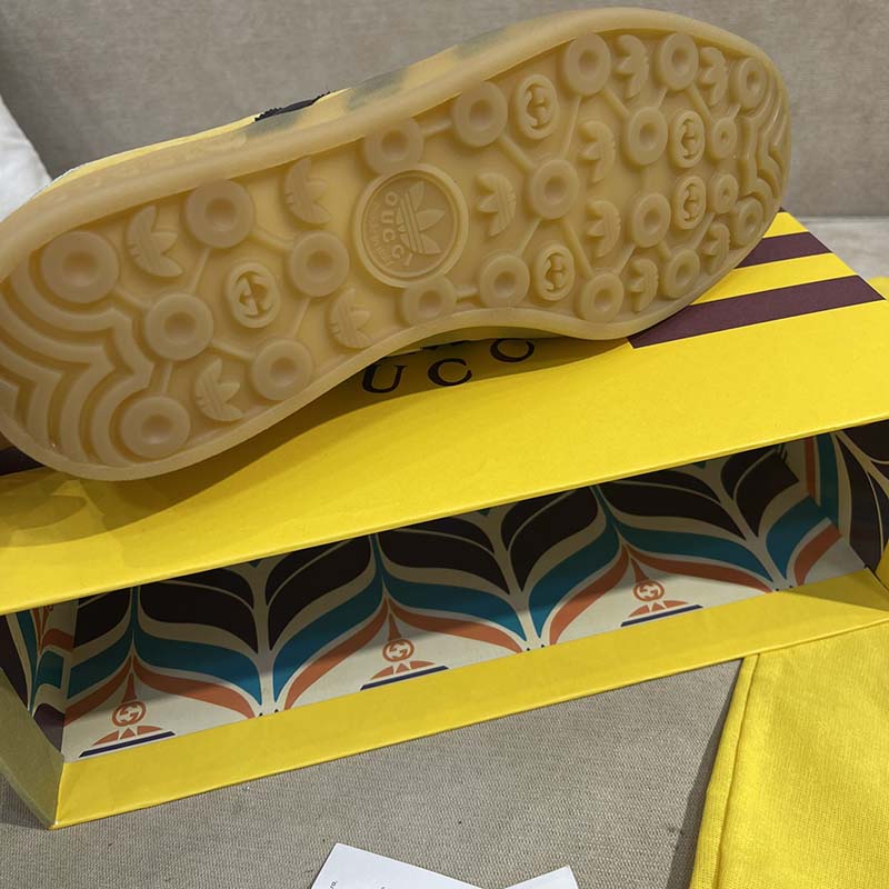 G*u*i unisex adidas x G*u*i gazelle sneaker yellow velvet beige suede low heel