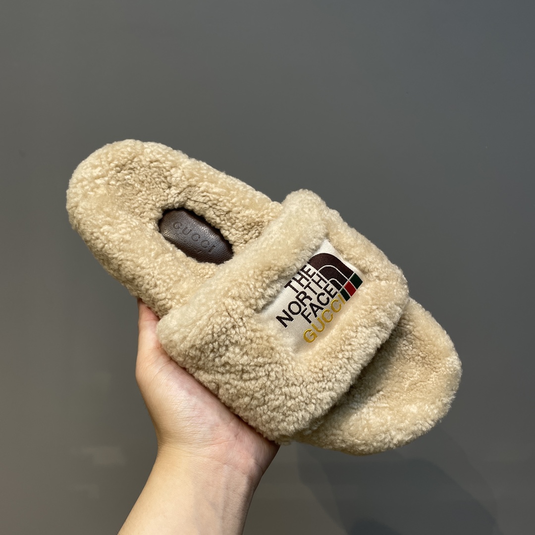 G*u*i unisex the north face x G*u*i slide beige merino wool rubber sole flat