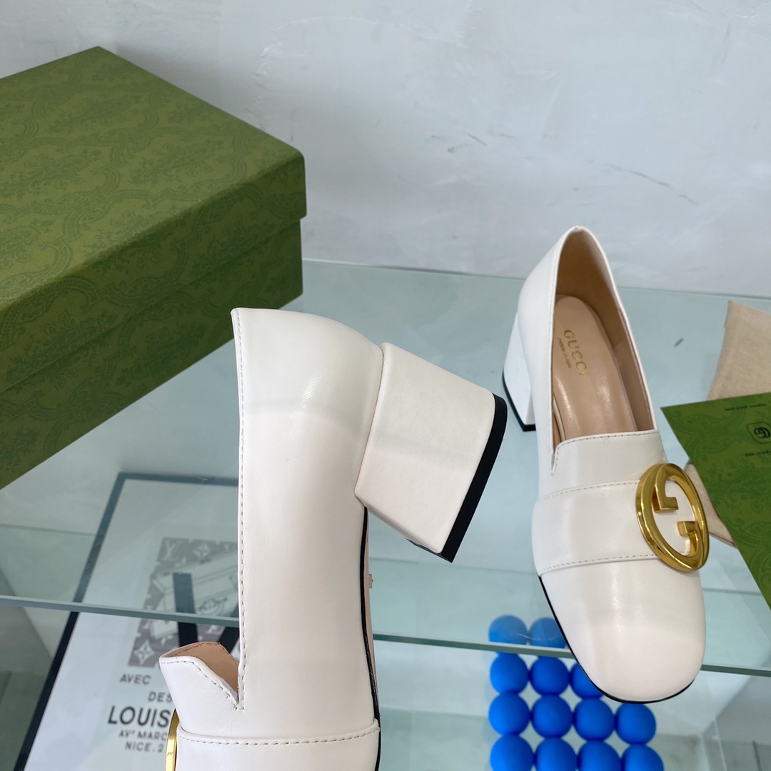 G*u*i women blonde mid-heel pump white leather round interlocking g