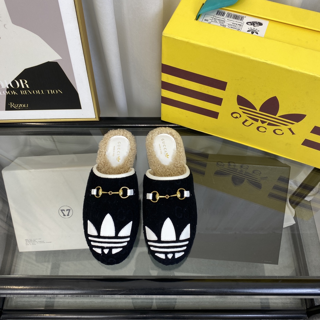 G*u*i women gg adidas x G*u*i women’s trefoil slipper black suede flat