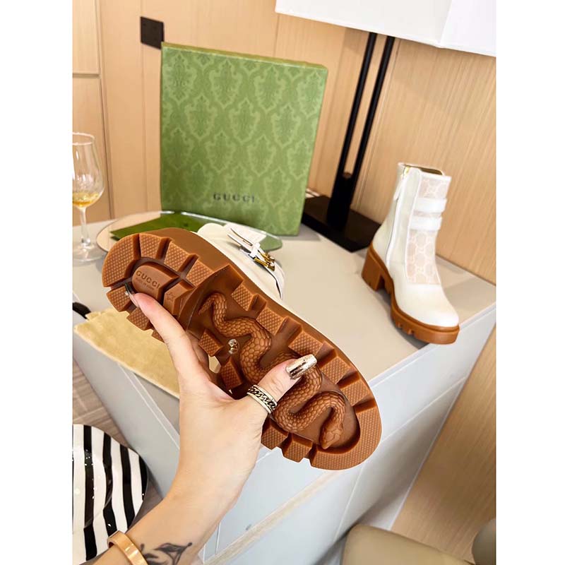 G*u*i women gg ankle boot buckles white leather rubber sole mid-heel