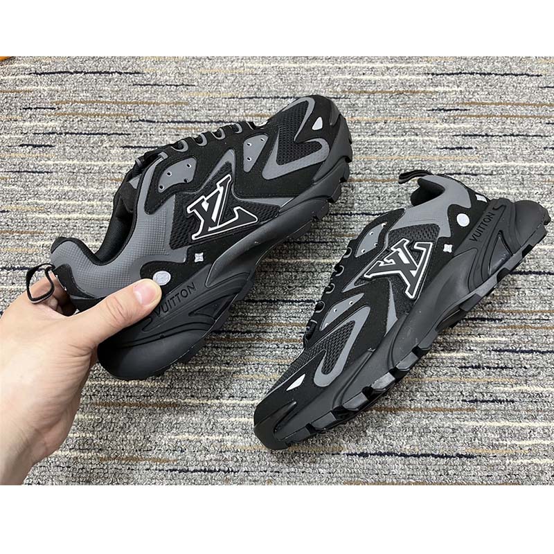 Louis Vuitton Unisex LV Runner Tatic Sneaker Black Mix Materials Rubber Outsole