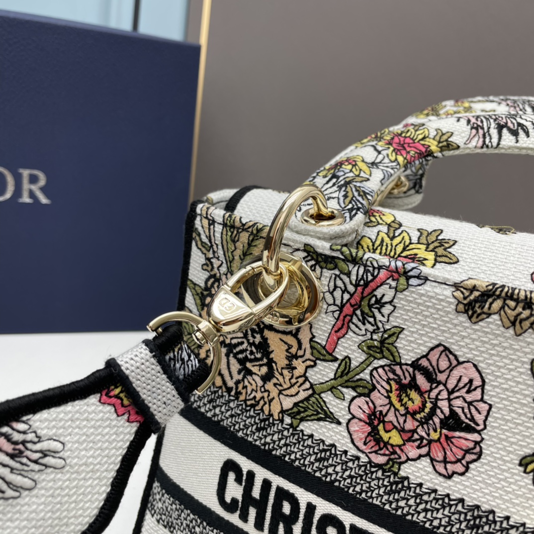 Dior Women CD Medium Lady D-Lite Bag White Multicolor Jardin Botanique Embroidery