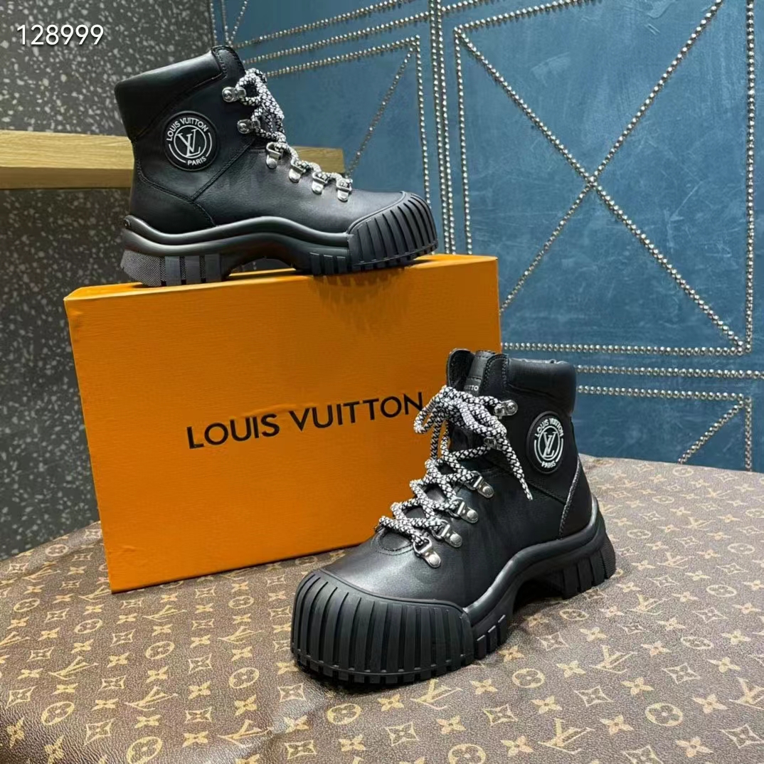 Louis Vuitton Women LV Ruby Flat Ranger Black Calf Leather Bicolor Laces Rubber