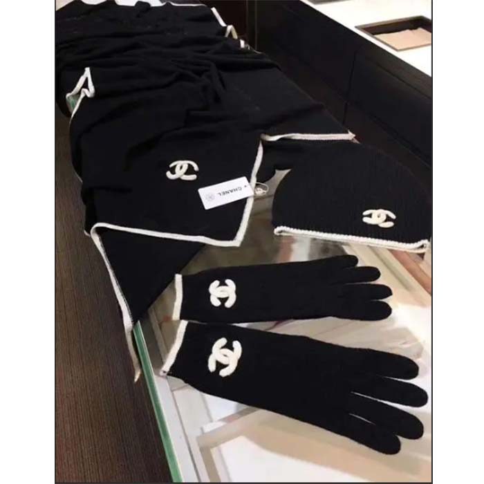 Chanel Unisex CC A Set of Ahead Beanie Gloves Scarf White Black One Size