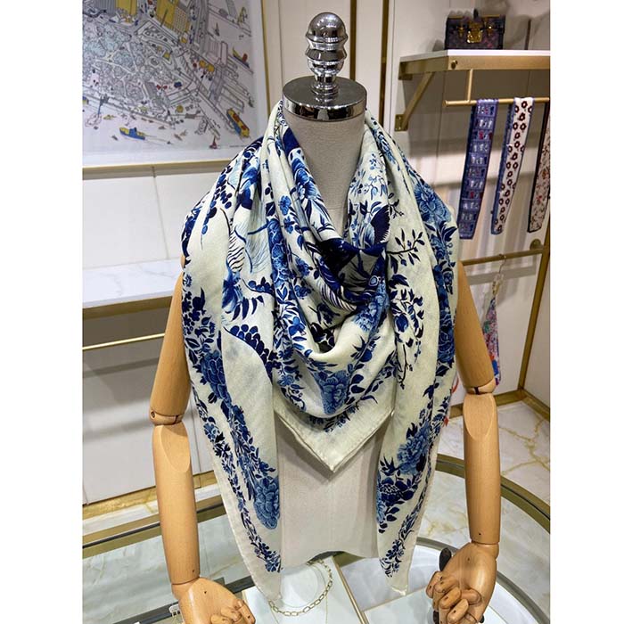 Dior Women CD Dior Jardin D’Hiver 90 Square Scarf Ivory Blue Silk Twill