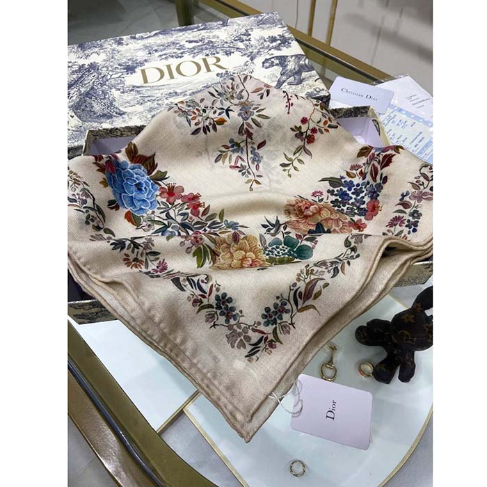 Dior Women CD Dior Jardin D’Hiver 90 Square Scarf White Multicolor Silk Twill