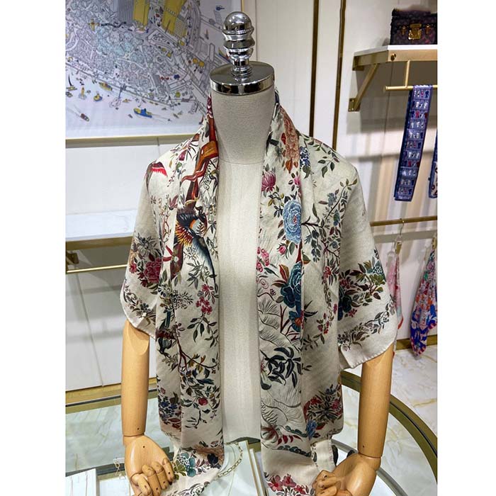 Dior Women CD Dior Jardin D’Hiver 90 Square Scarf White Multicolor Silk Twill