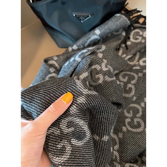 G*u*i unisex gg cashmere jacquard scarf blue beige gg cashmere jacquard