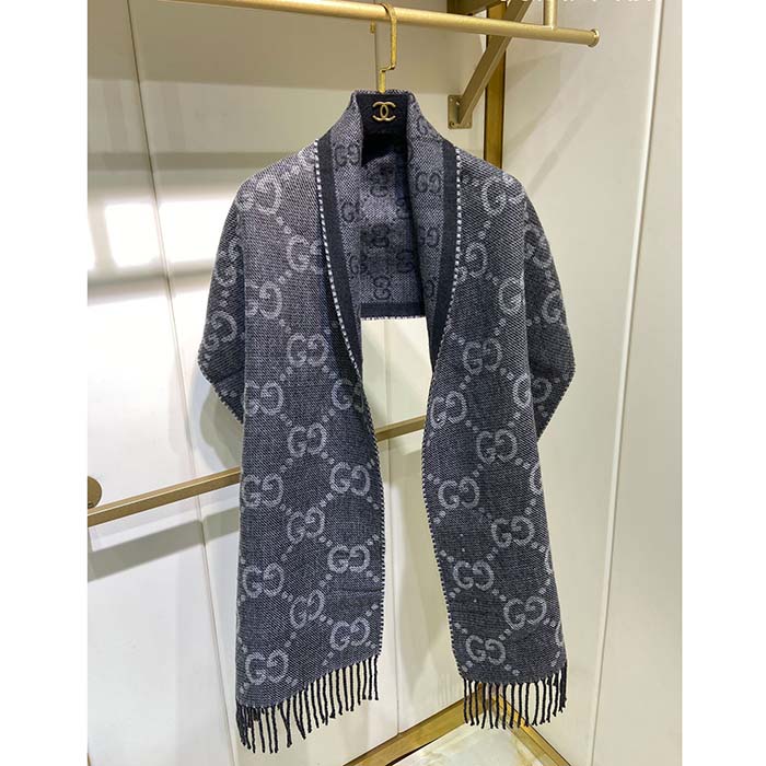 G*u*i unisex gg jcquard pattern knit scarf tassels grey wool light grey gg