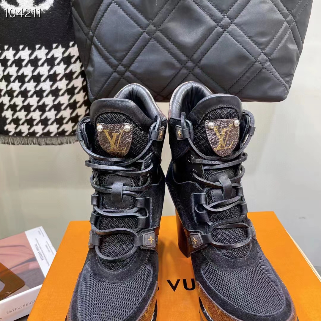 Louis Vuitton LV Women Star Trail Ankle Boot Black Mix Materials Treaded Rubber 9.5 Cm Heel
