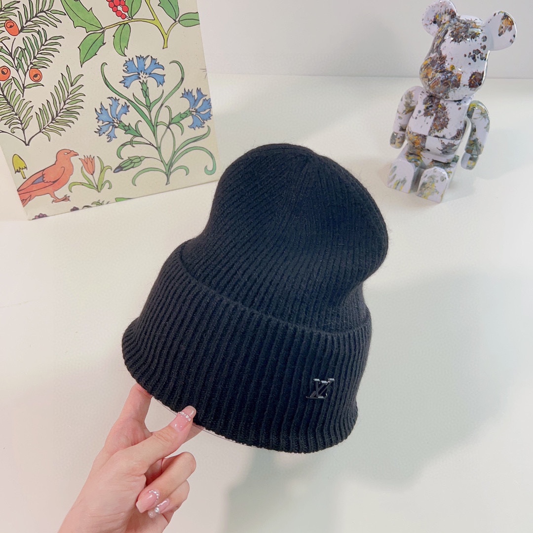 Louis Vuitton Unisex LV Ahead Beanie One Size Black Cashmere Initials