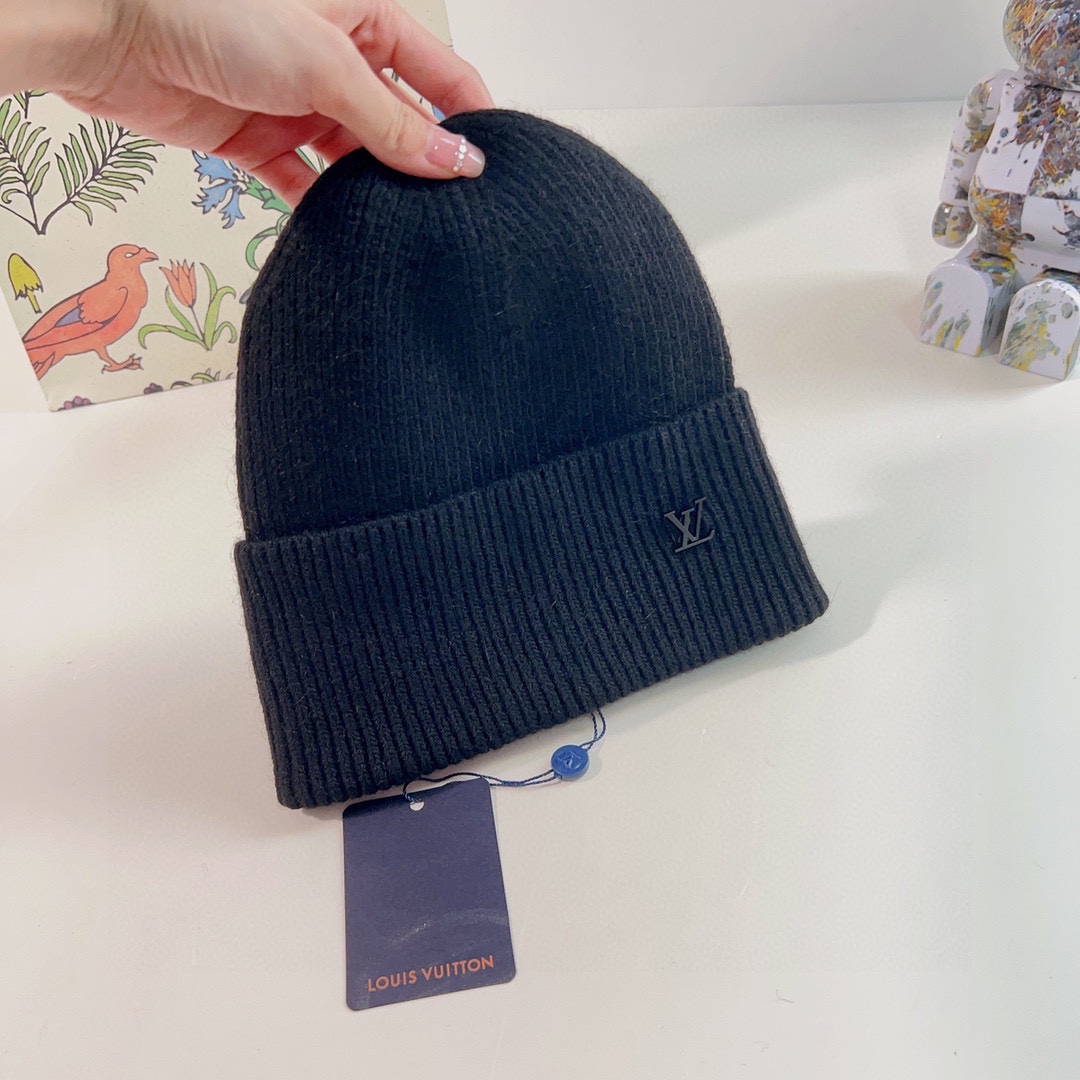Louis Vuitton Unisex LV Ahead Beanie One Size Black Cashmere Initials