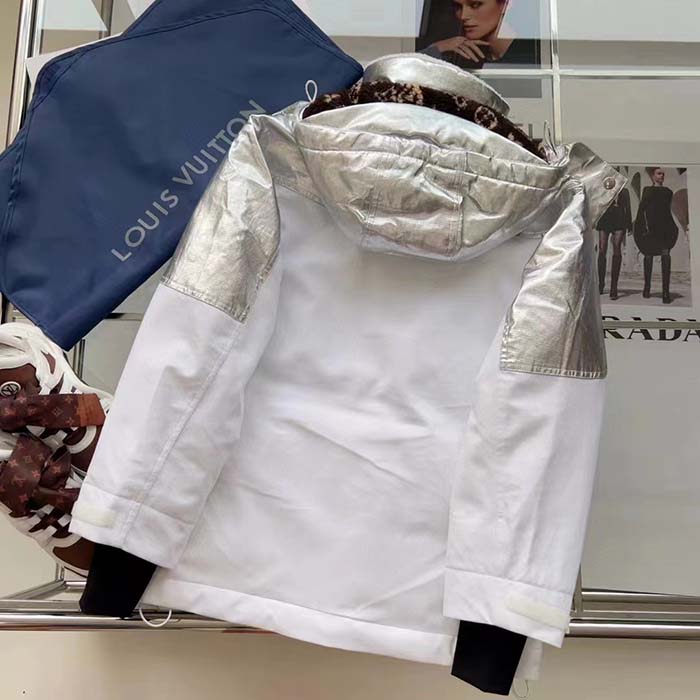 Louis Vuitton Men LV Electric Accent Ski Jacket Optical White Regular Fit