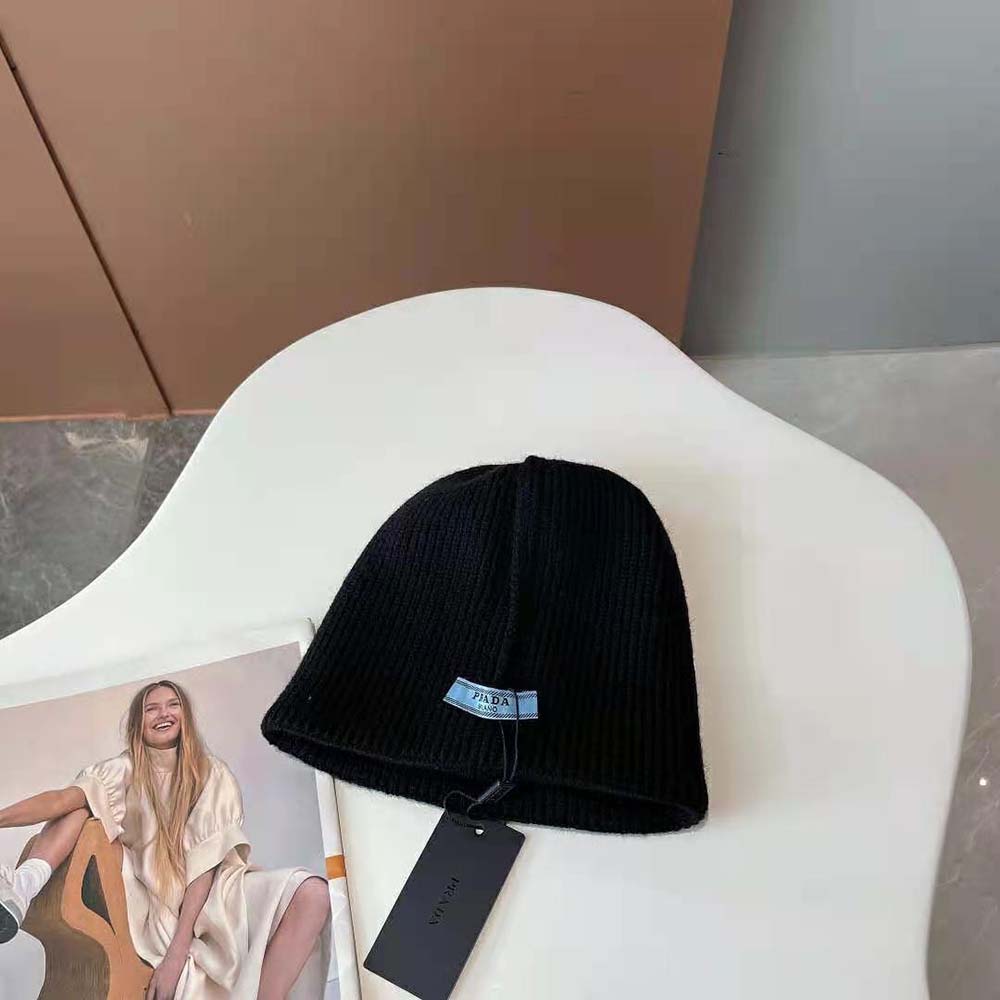 Prada Women Wool and Cashmere Beanie-Black