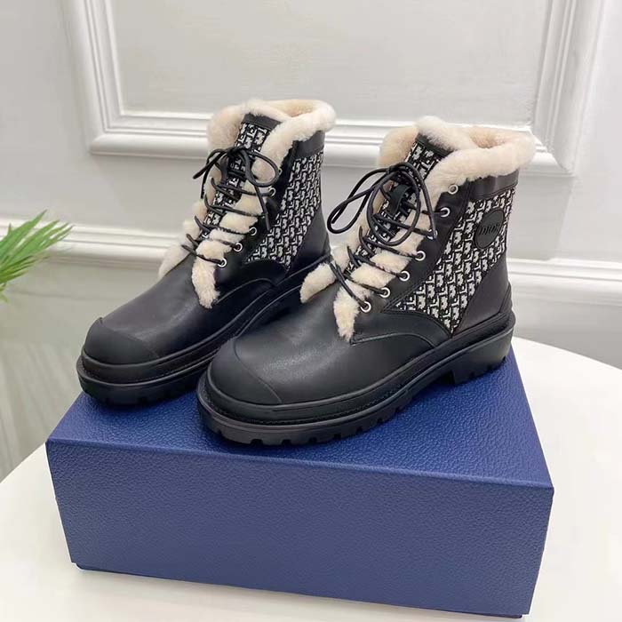 Dior Unisex Dior Explorer Ankle Boot Black Smooth Calfskin Beige Black Oblique Jacquard