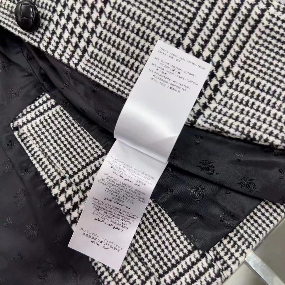G*u*i women gg prince wales check jacket black white long sleeves flap pockets