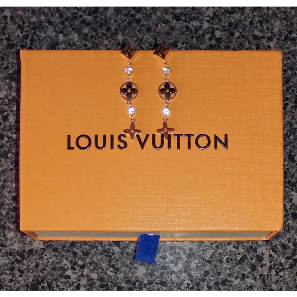 louis vuitton women idylle blossom long earrings monogram flowers 3 gold Di*m*nds