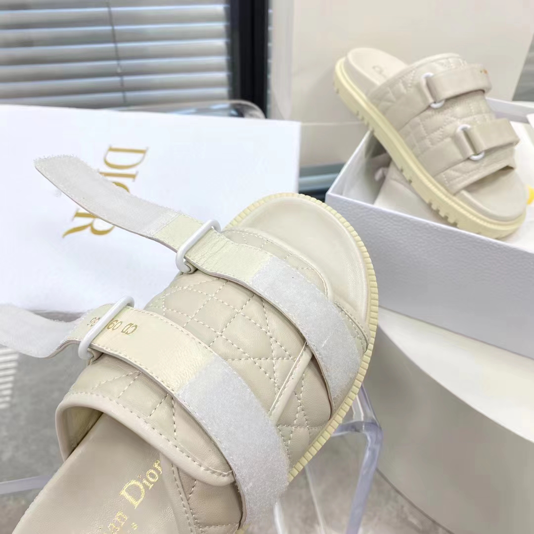 Dior Unisex CD Dio(r)Evolution Slide White Quilted Cannage Calfskin