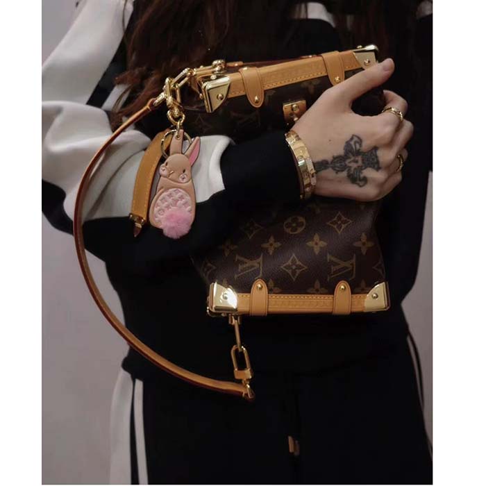 Louis Vuitton Unisex LV Bunny Key Holder Brown Pink Leather Canvas Mink