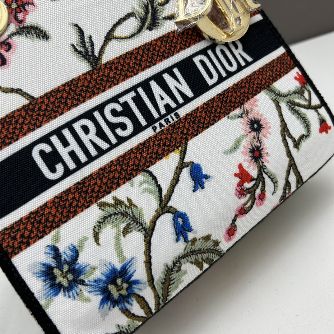 Dior Women CD Medium Lady D-Lite Bag White Multicolor Dior Petites Fleurs Embroidery