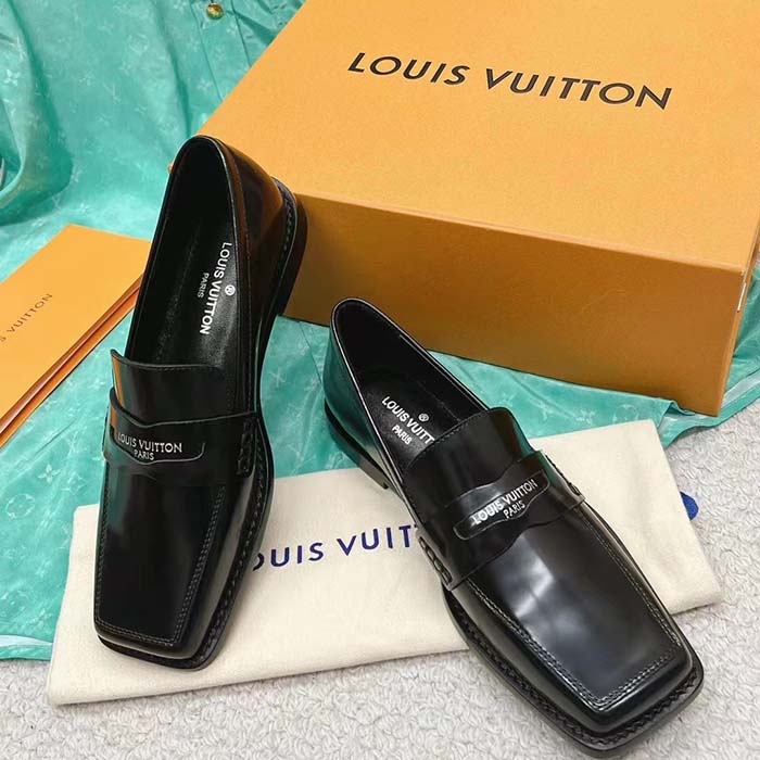 Louis Vuitton LV Unisex Connelly Flat Loafer Black Glazed Calf Leather Outsole