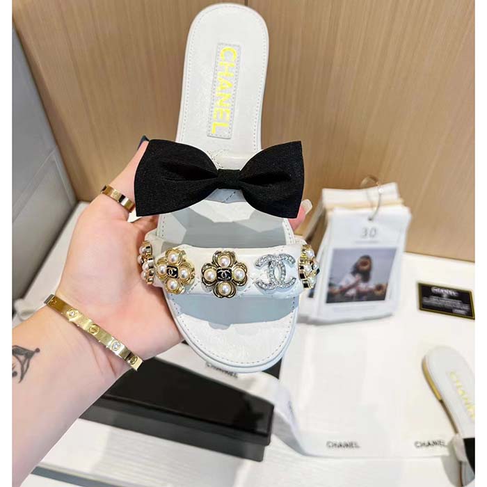 Chanel Women Mules Lambskin White Black 1.5 Cm Heel