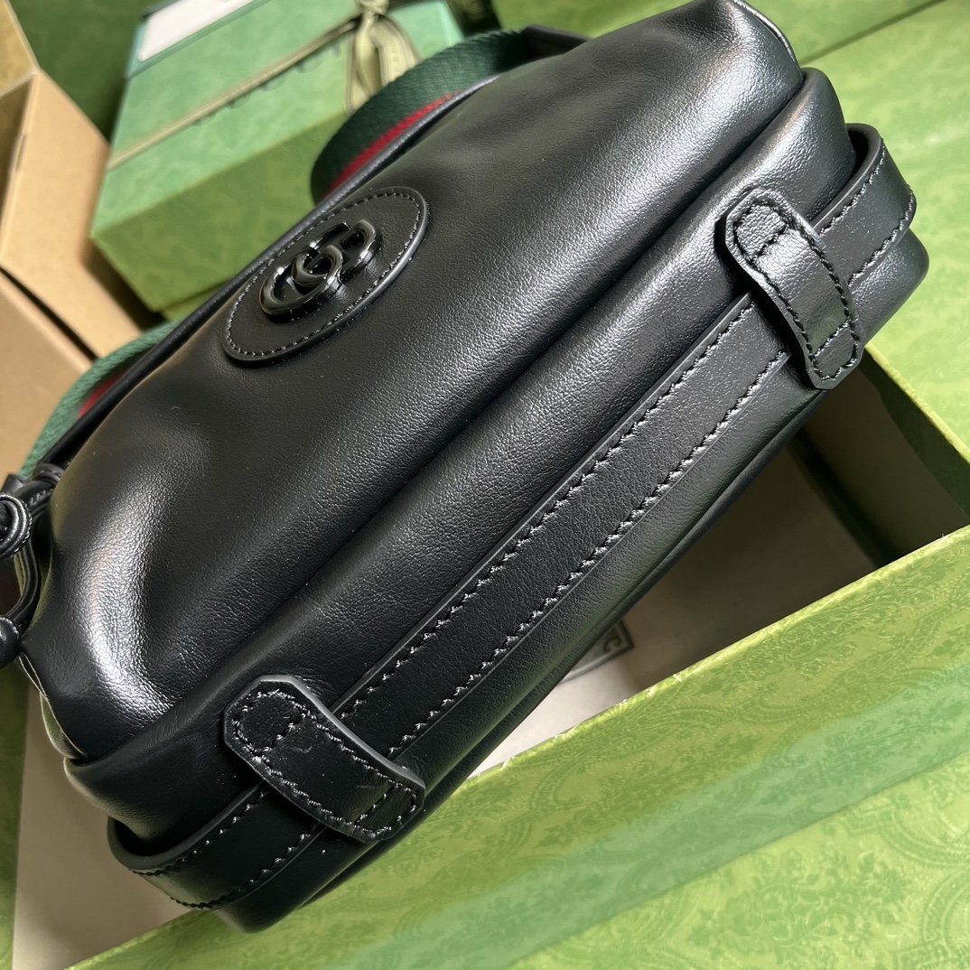 G*u*i gg unisex shoulder bag tonal double g black leather