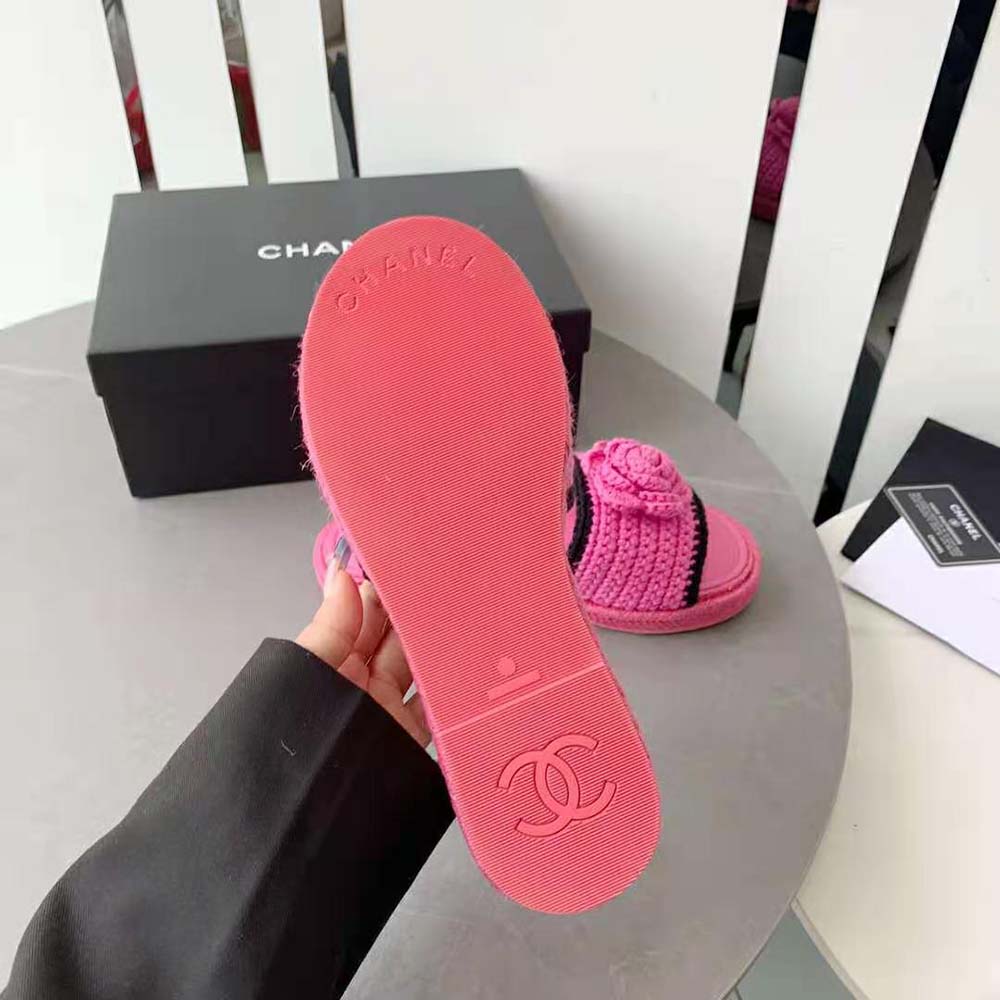 Chanel Women Mules Crochet Ivory and Black 0.5 cm Heel-Rose