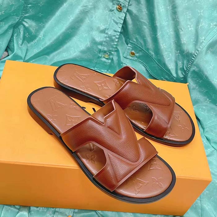 Louis Vuitton LV Unisex Oasis Mule Moka Brown Grained Calf Leather Rubber Outsole
