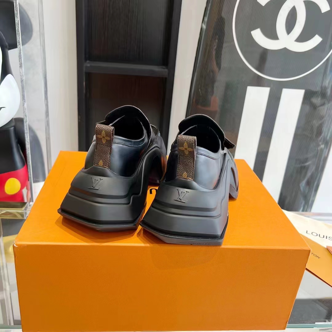 Louis Vuitton Unisex LV Archlight 2.0 Platform Loafer Black Glazed Calf Leather