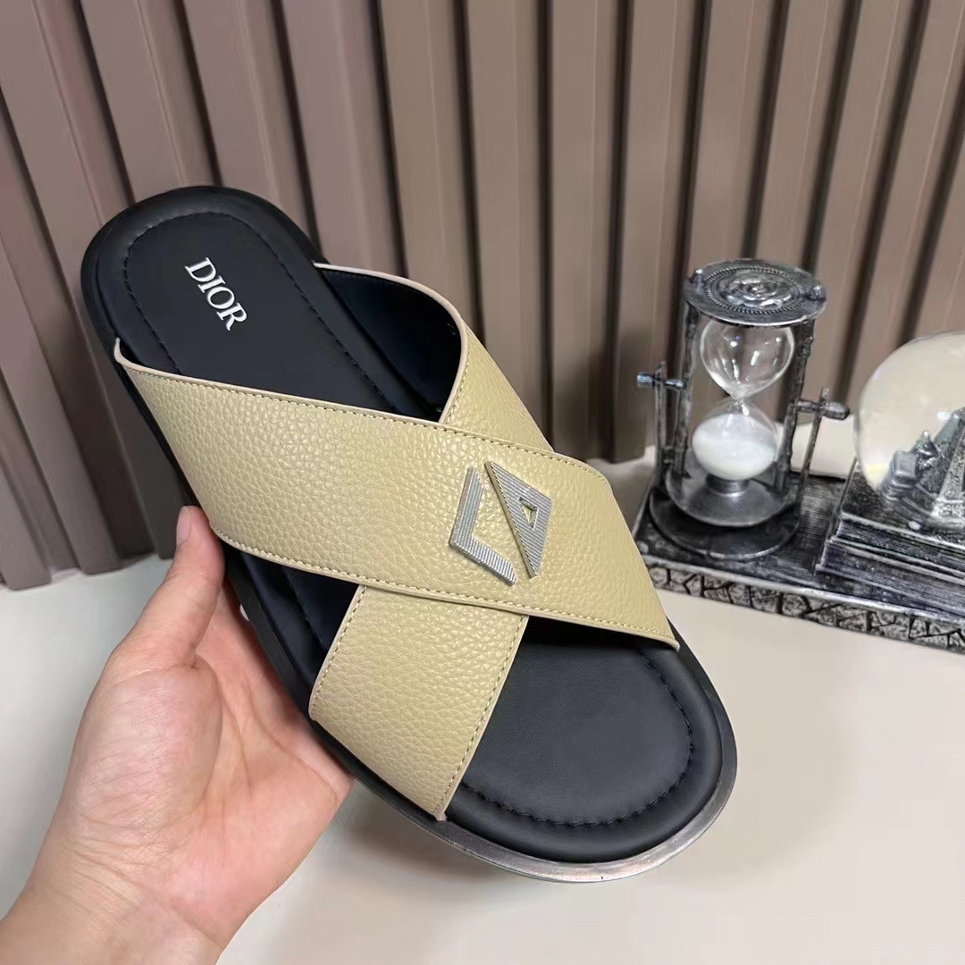 Dior Unisex CD Dior Alias Sandal Beige Grained Calfskin Black Calfskin Insole