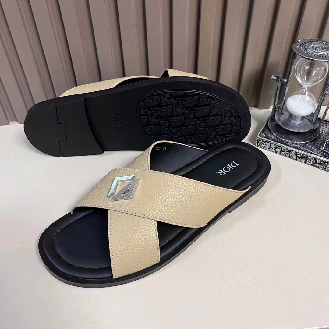 Dior Unisex CD Dior Alias Sandal Beige Grained Calfskin Black Calfskin Insole