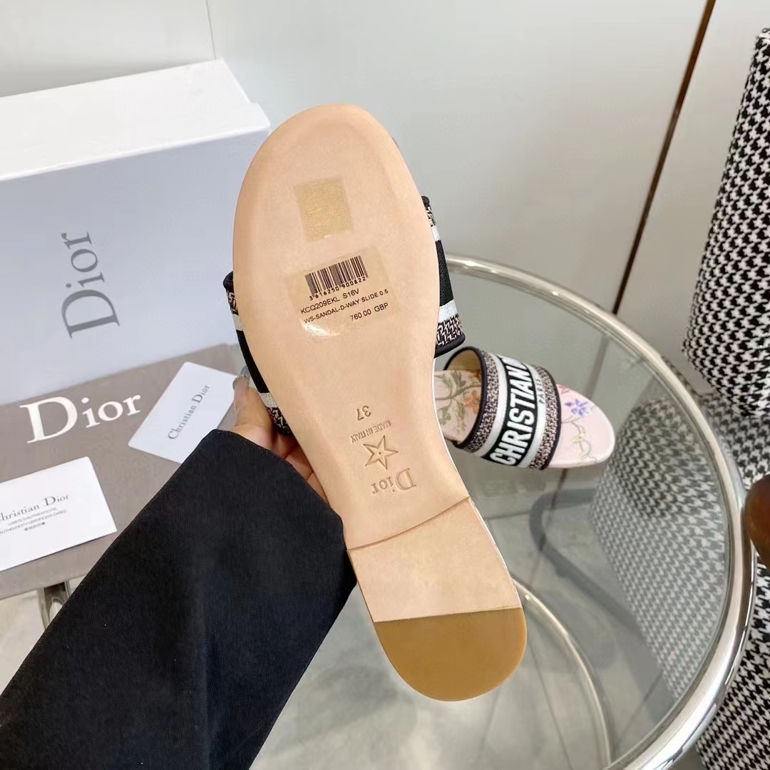 Dior Women CD Dway Slide Powder Pink Multicolor Embroidered Cotton Petites Fleurs